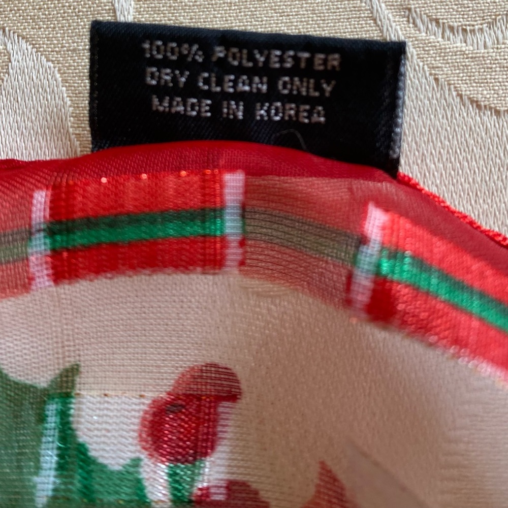 NWOT Vintage Holiday Scarf - Picture 11 of 11